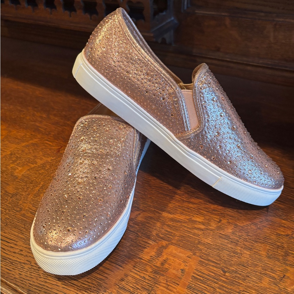 SPARKLING ROSE GOLD CASUALS - Picture 2 of 15